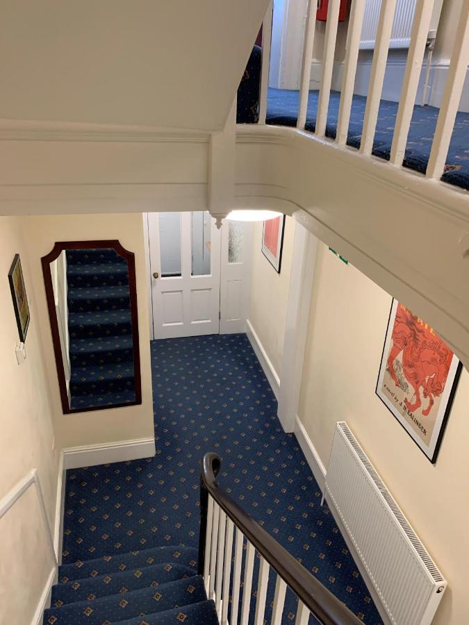 Hotel Peregrine House à Cantorbéry Extérieur photo