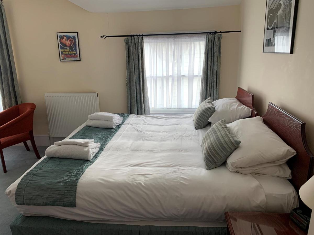 Hotel Peregrine House à Cantorbéry Extérieur photo