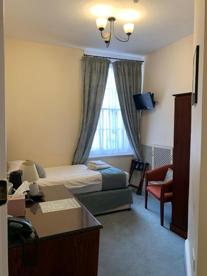 Hotel Peregrine House à Cantorbéry Extérieur photo