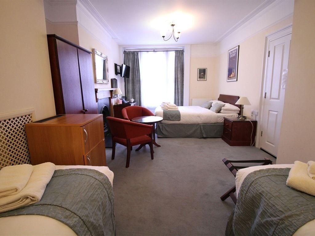 Hotel Peregrine House à Cantorbéry Extérieur photo